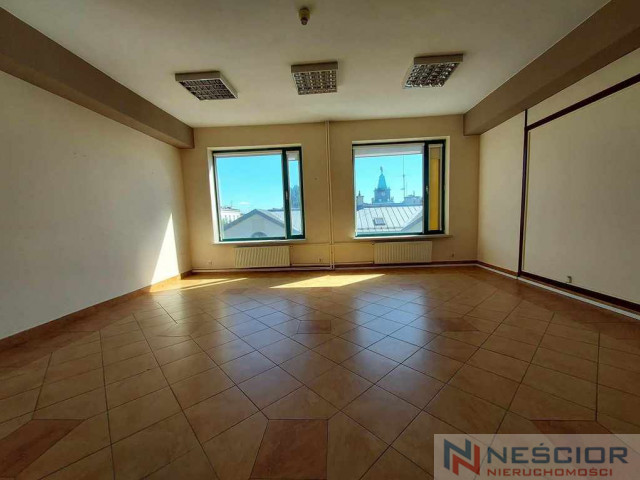 Lokal  do wynajęcia 38m2 -ścisłe centrum