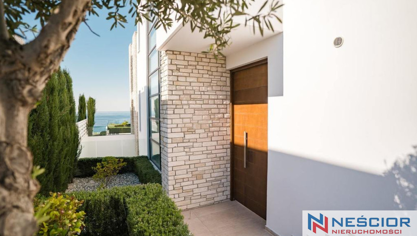 House Sale Peyia, Cypr