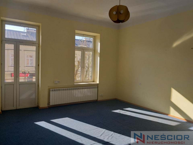 Lokal biurowy 45m2 koło Galerii